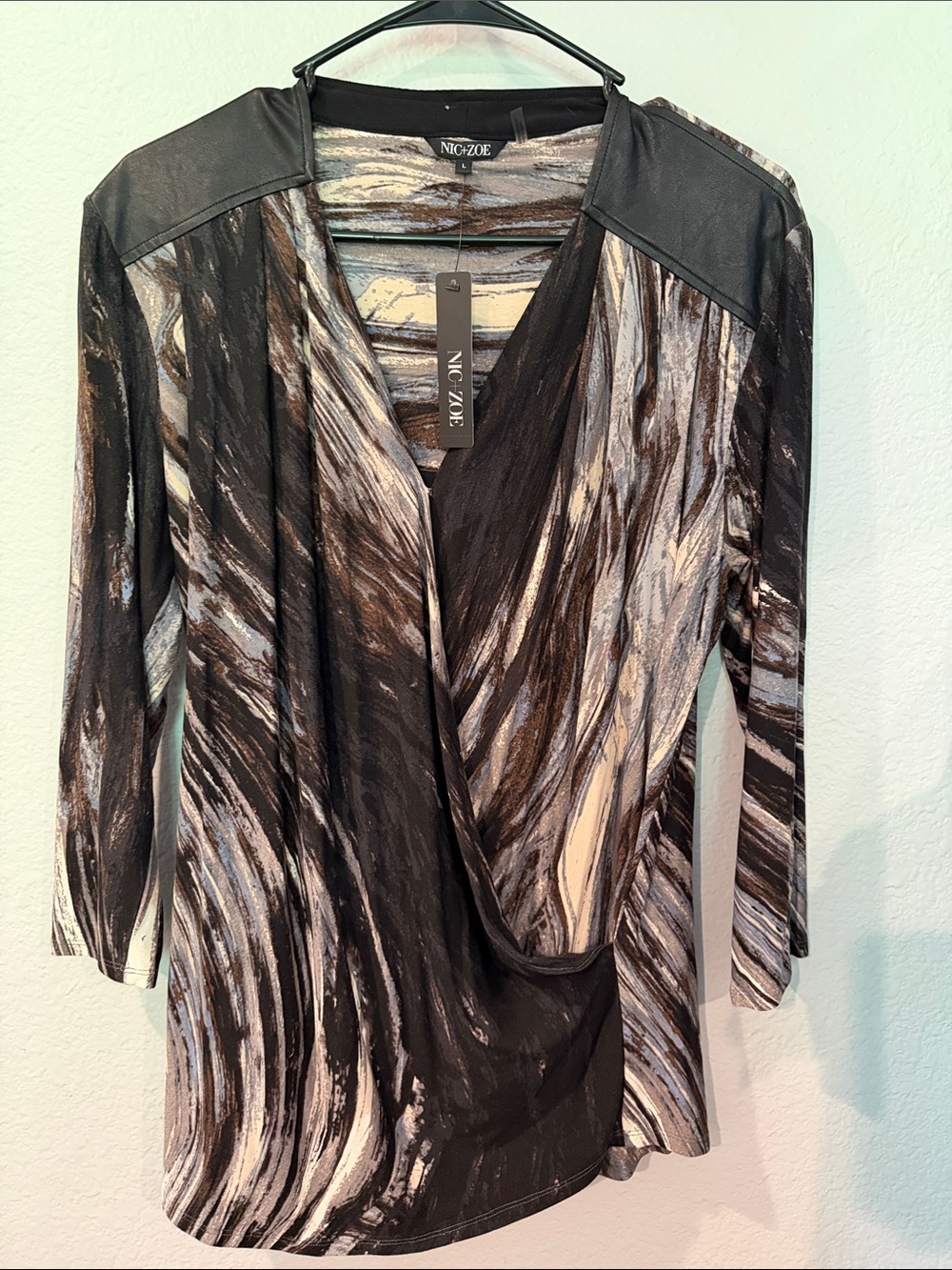 NIC+ZOE Black and Cream Swirl Drape-Front Top